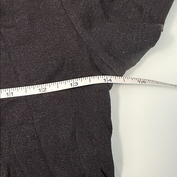 John Galt by Brandy Melville Baby Tee - Picture 5 of 5